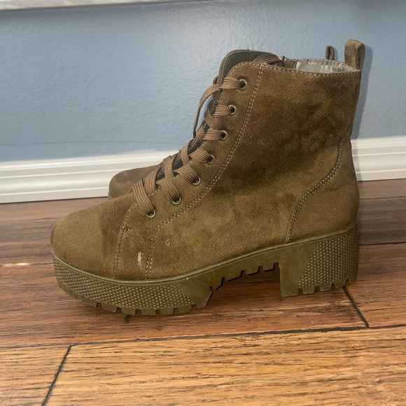 Olive💚combat boots🖤chunky boots place up booties - Picture 9 of 13